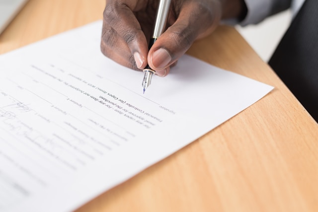 Why You Should Consult a Lawyer Before Signing Any Business Contracts