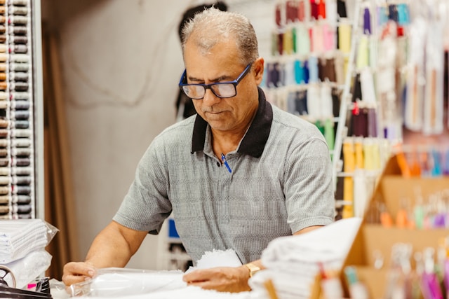 How to Protect Your Business Interests with Proper Legal Contracts in Rochester